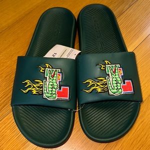 LACOSTE men’s GREEN MULTICOLORED EMBROIDERED LOGO - Croco Slides